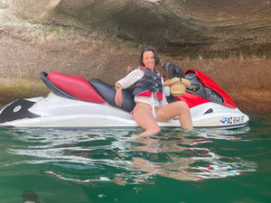 Meet your Posher, Camille